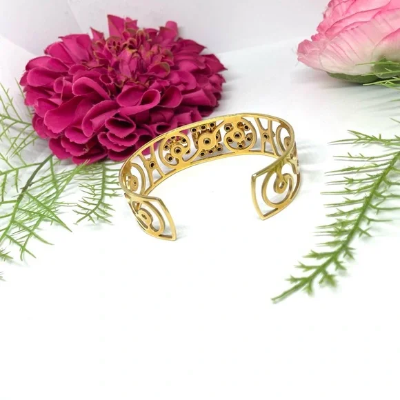 VINTAGE⚜️ORNATE Crystal Embellished Bangle Cuff Bracelet - Picture 10 of 10